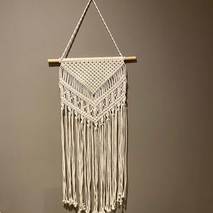 Macrame wall hanging